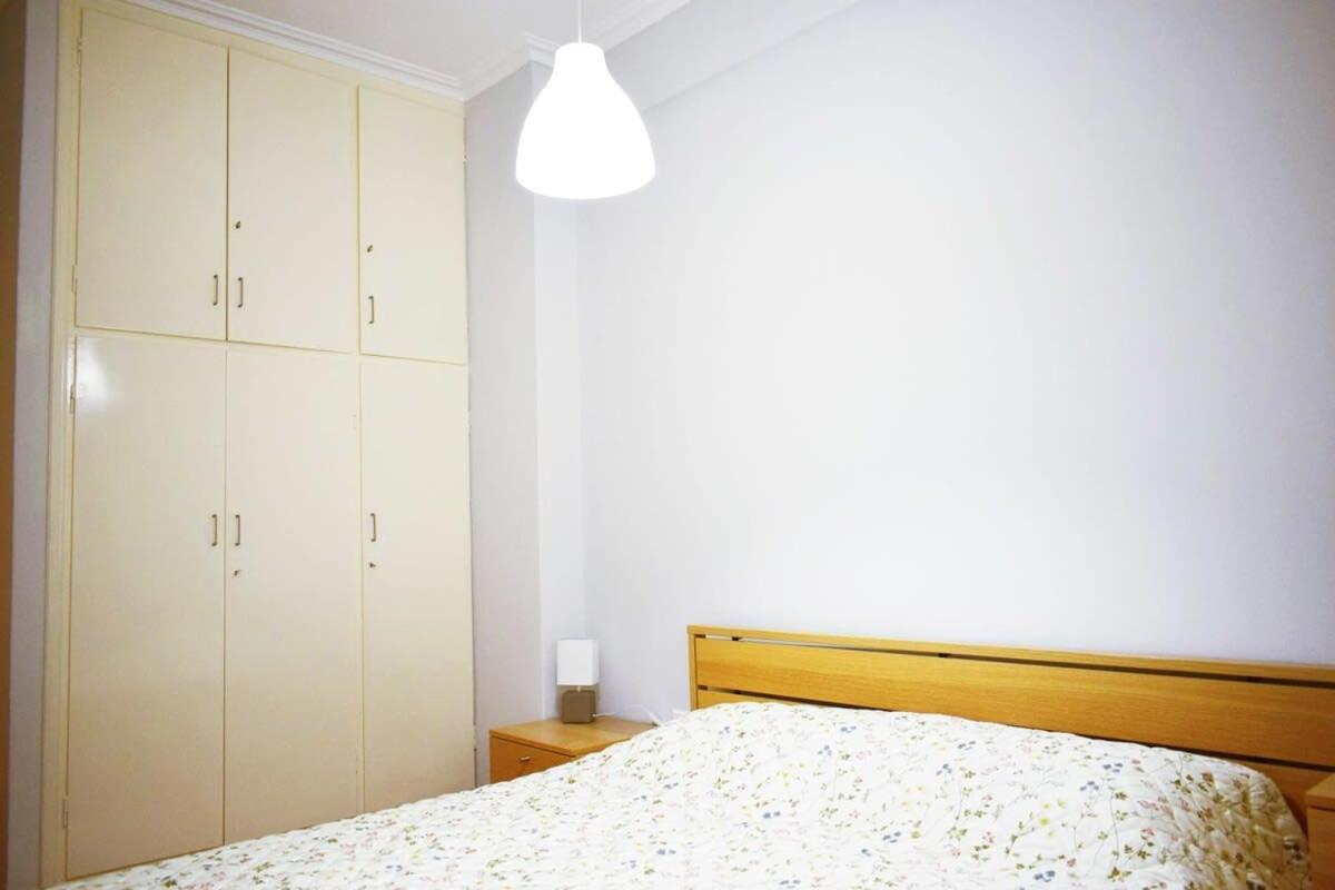 Stylish Apt In The Historic Heart Of The City Афины Экстерьер фото